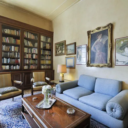 Ur-nest Strada Maggiore Apartment *