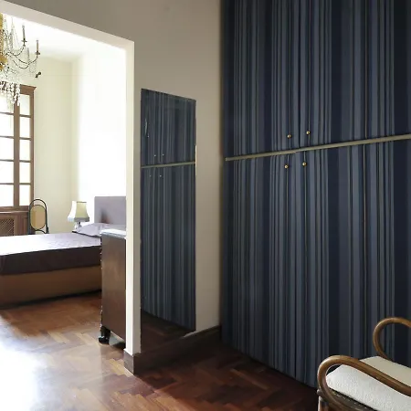 Ur-nest Strada Maggiore Apartment *