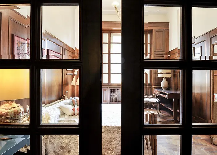 Ur-nest Strada Maggiore Bologna