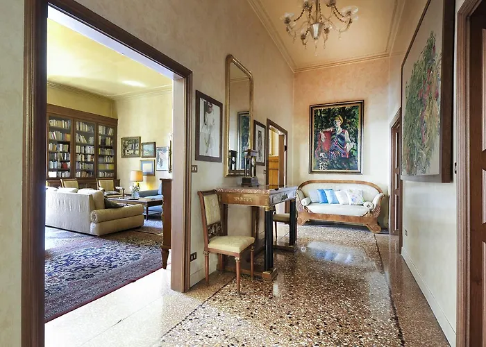 Ur-nest Strada Maggiore Lejlighed Bologna